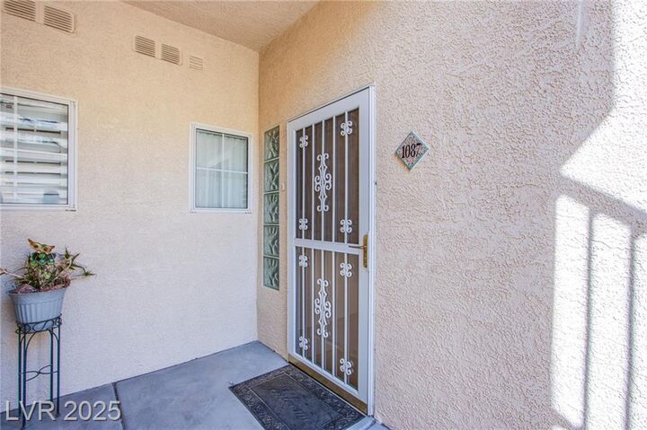 Property Photo:  7400 West Flamingo Road 1087  NV 89147