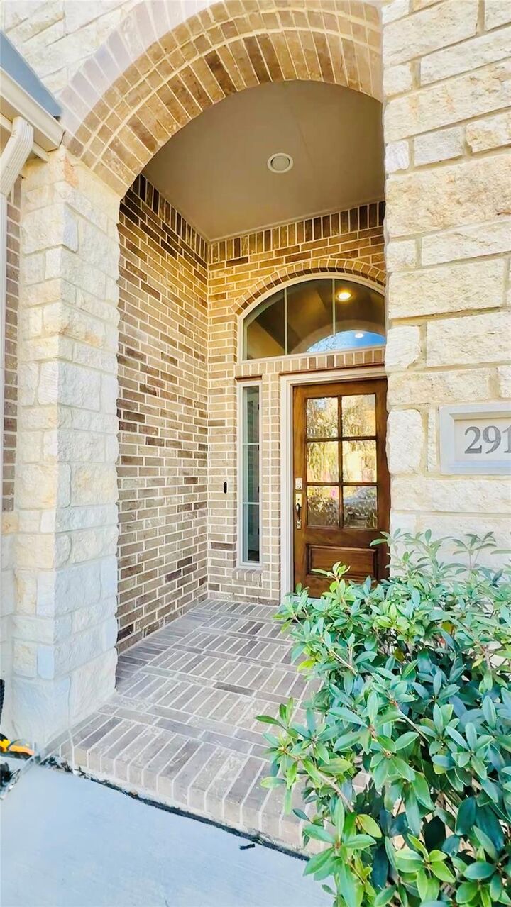 Property Photo:  2915 Finch Court  TX 77493