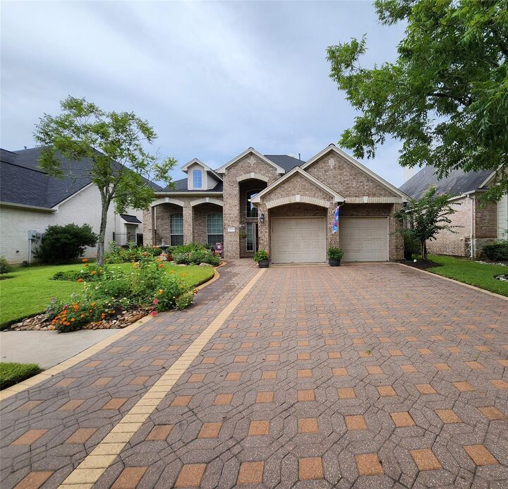 14330 Dunrobin Way  Sugar Land TX 77498 photo