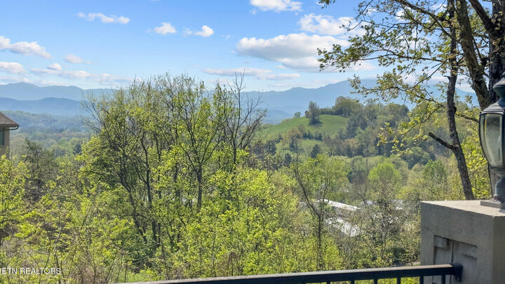 Property Photo: 405 Maggie Mack Lane TN 37862