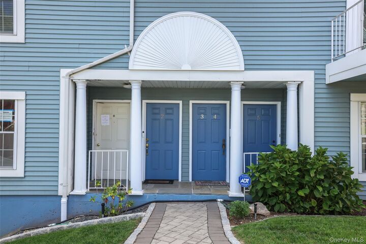 Property Photo:  2 Nob Hill Drive  NY 10523