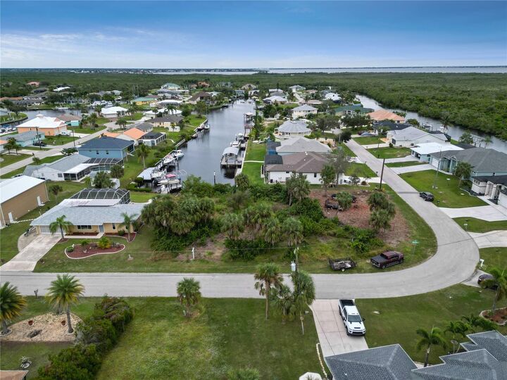 Property Photo:  5188 &Amp 5198 Administration Street  FL 33948