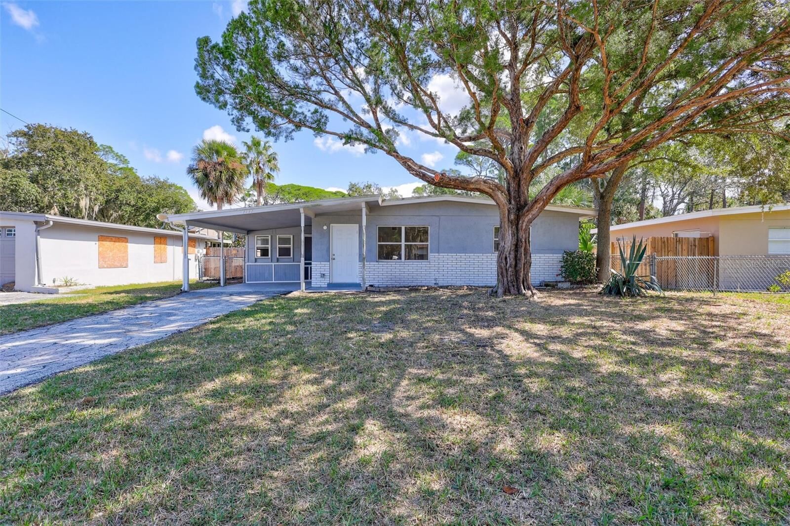 Property Photo:  7132 Oelsner Street  FL 34652 
