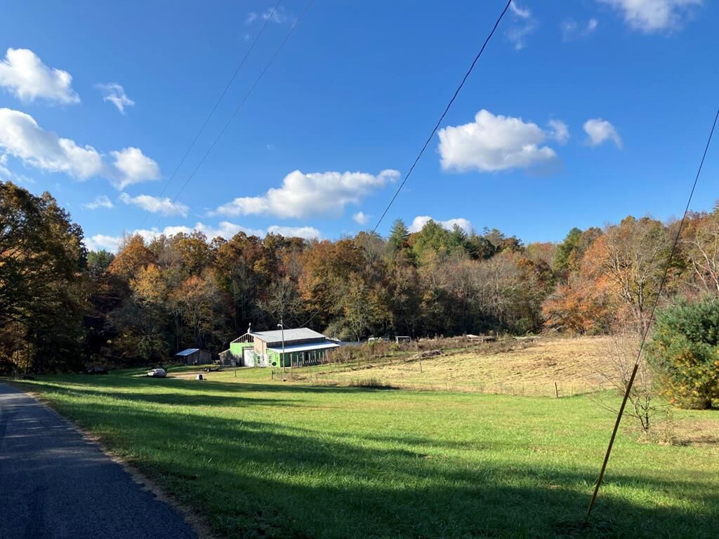 Property Photo:  1838 Liberty Rd  NC 28906 