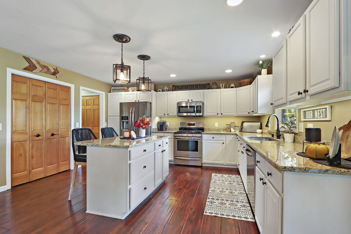 Property Photo:  30808 Wild Goose Ln  WI 53105 