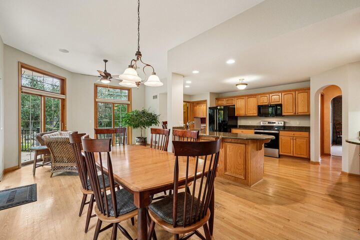 Property Photo:  1382 Cedarton Pkwy  WI 53024 