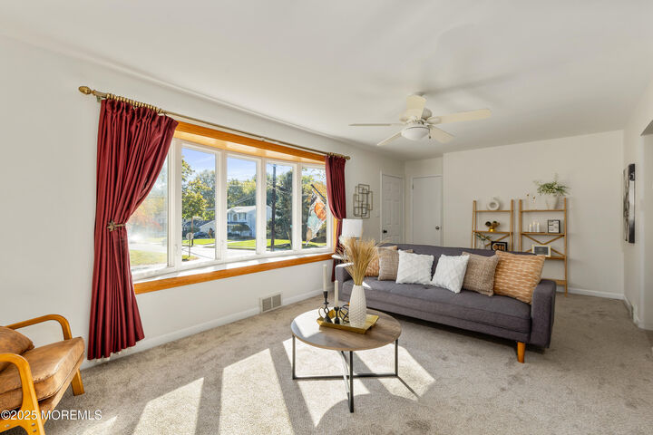 Property Photo:  7 Rosewood Terrace  NJ 07748 