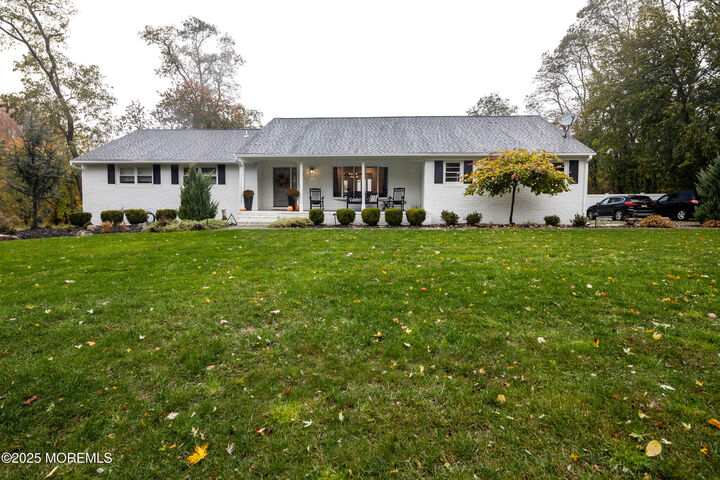 29 Telegraph Hill Road  Holmdel NJ 07733 photo