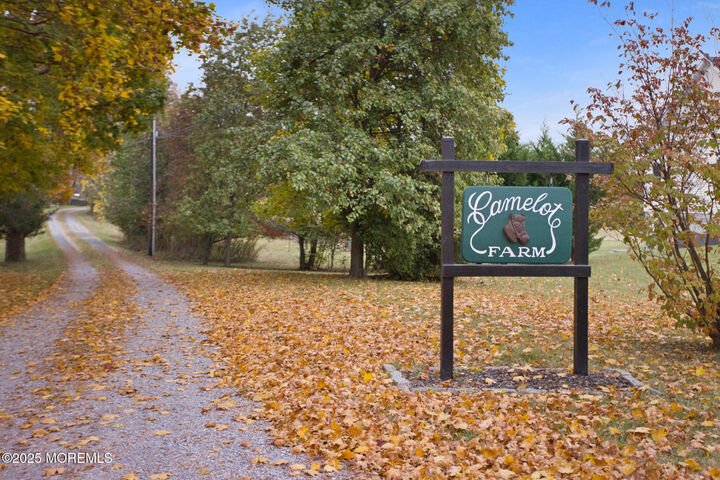 Property Photo:  193 Burlington Path Road  NJ 08514 