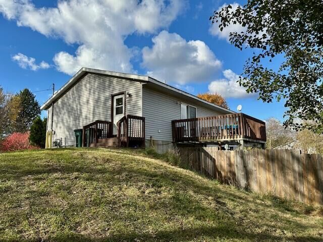 Property Photo:  3096 Pillon Road  MI 49445 