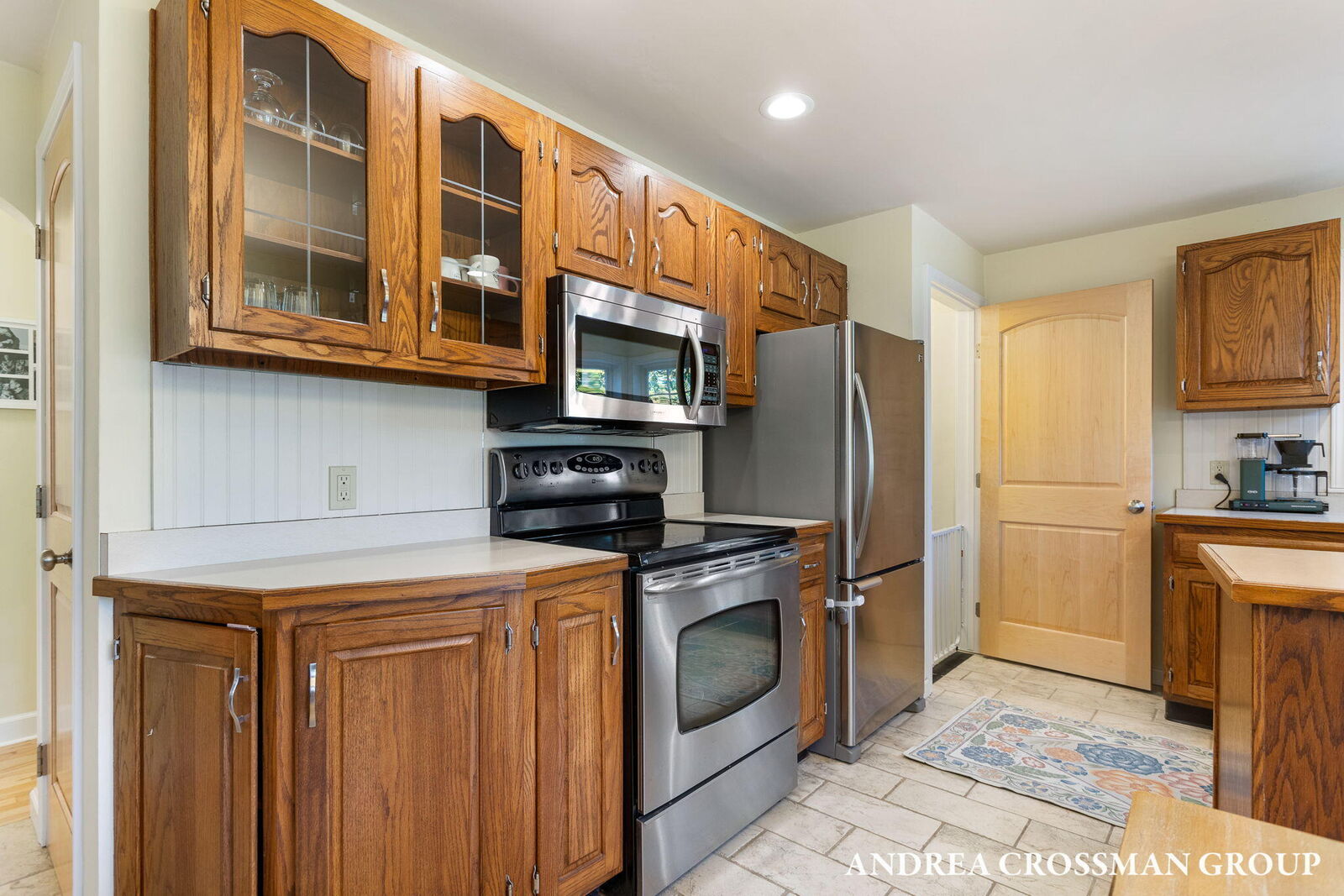 Property Photo: 136 E 39th Street MI 49423