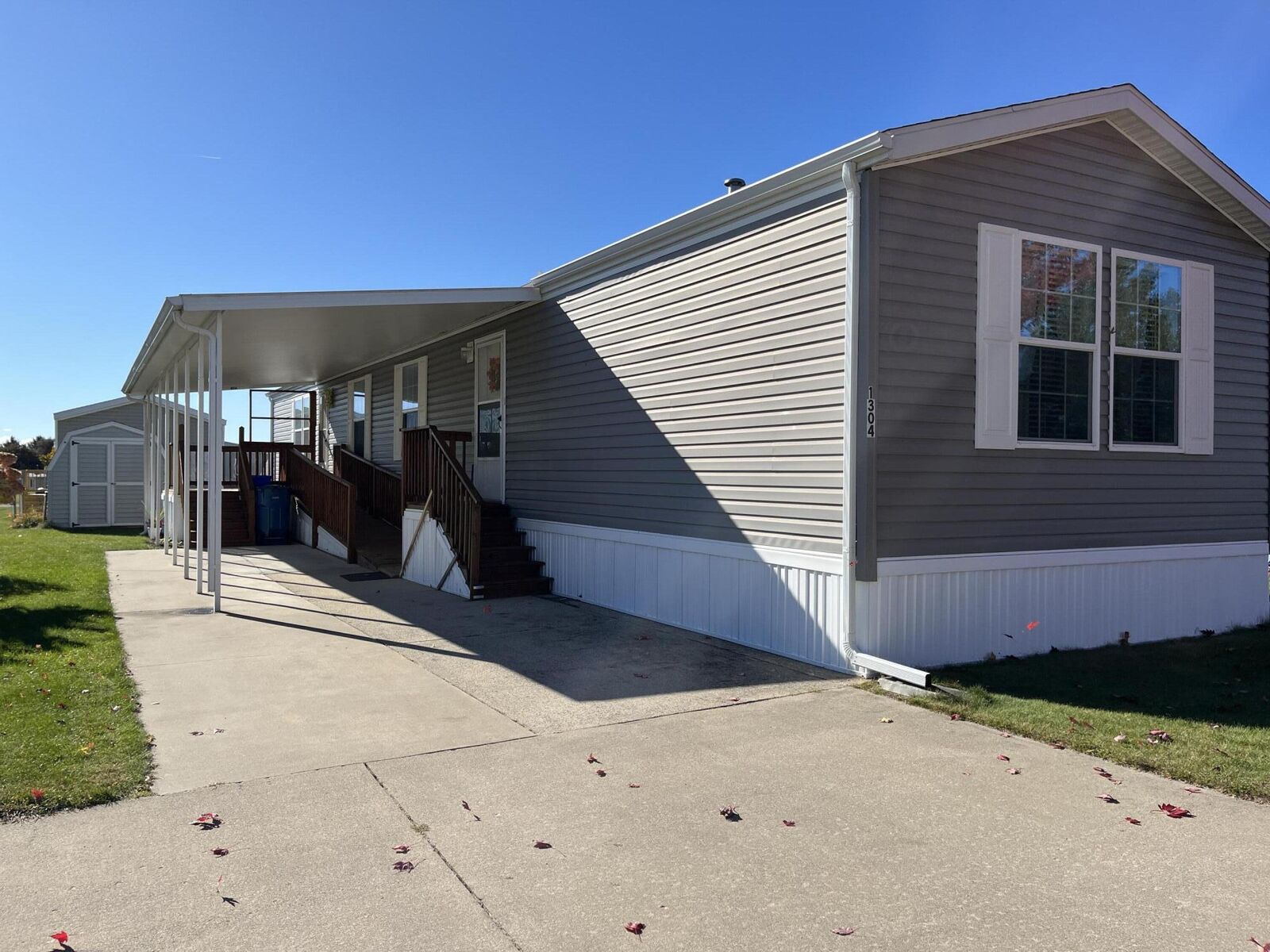 Property Photo: 1304 Wildfield Lane MI 49412