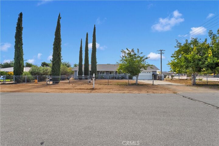 Property Photo: 17805 Bascom CA 92345