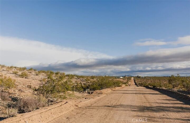 Property Photo:  3170 Stonehill Avenue  CA 92252 