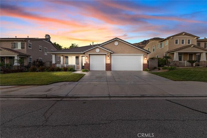 Property Photo:  29062 Davis Lane  CA 92346 