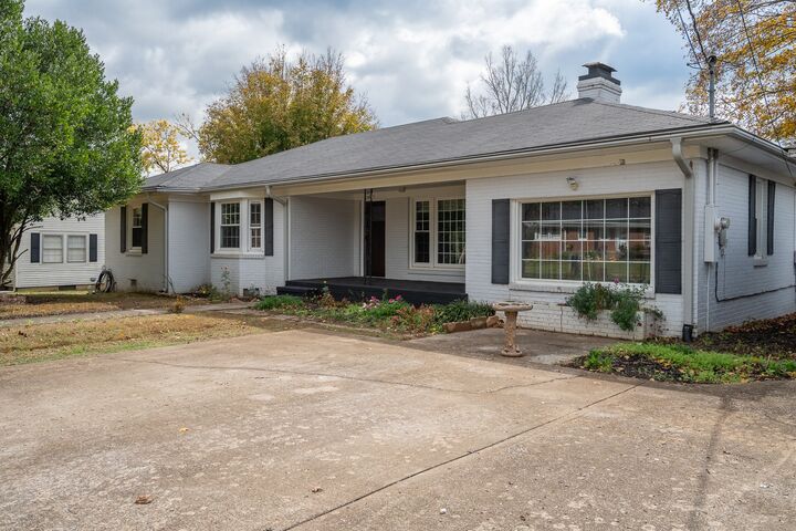 Property Photo:  523 Highland Ave  TN 38478