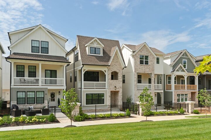 Property Photo:  504 Edwin St 41  TN 37207 