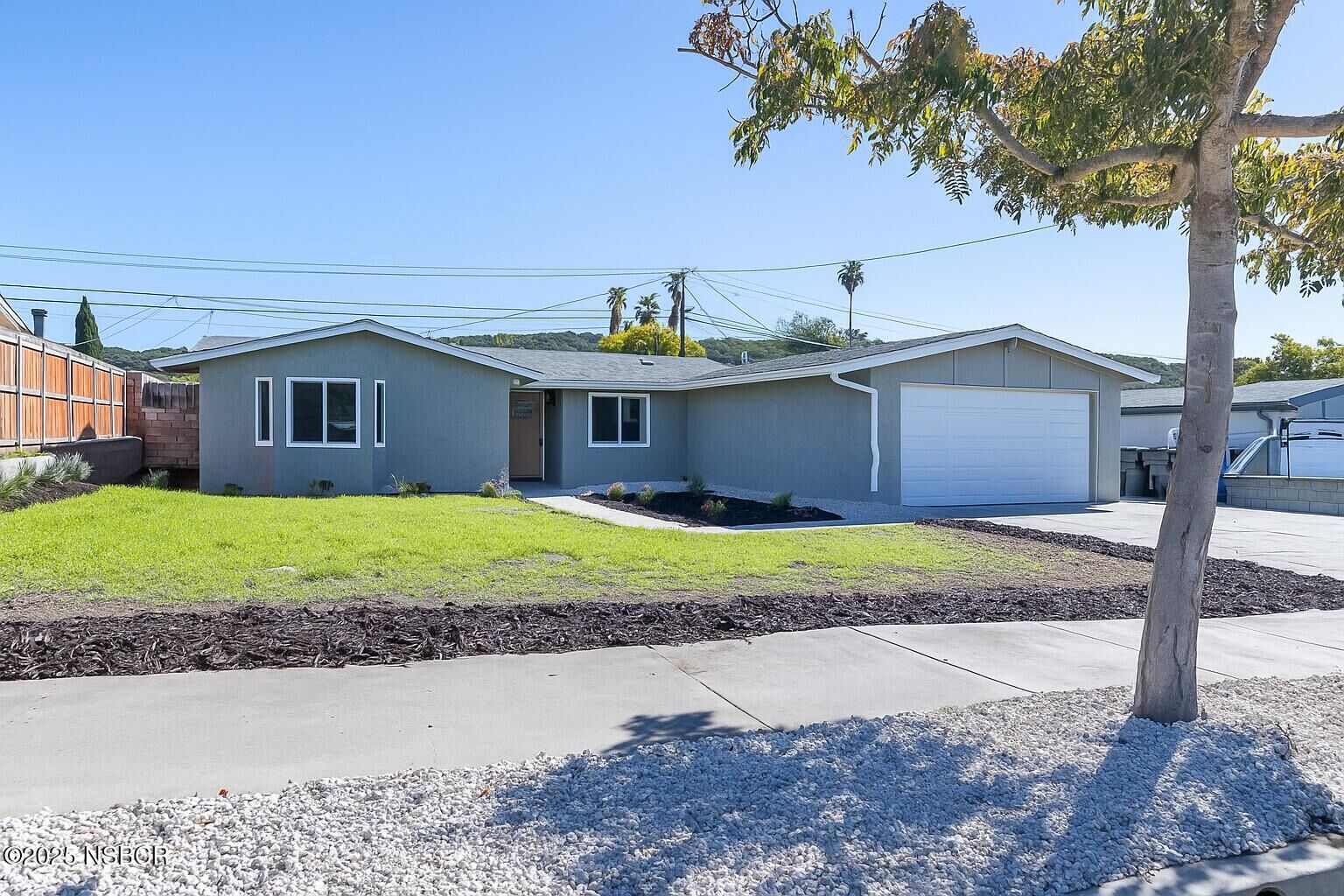 Property Photo:  3878 Via Mondo  CA 93436