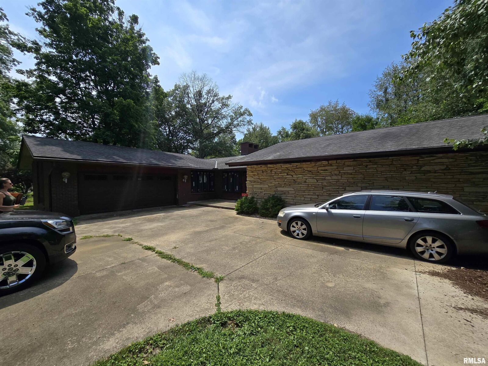 Property Photo:  6501 N Fox Chapel Trail  IL 61528 