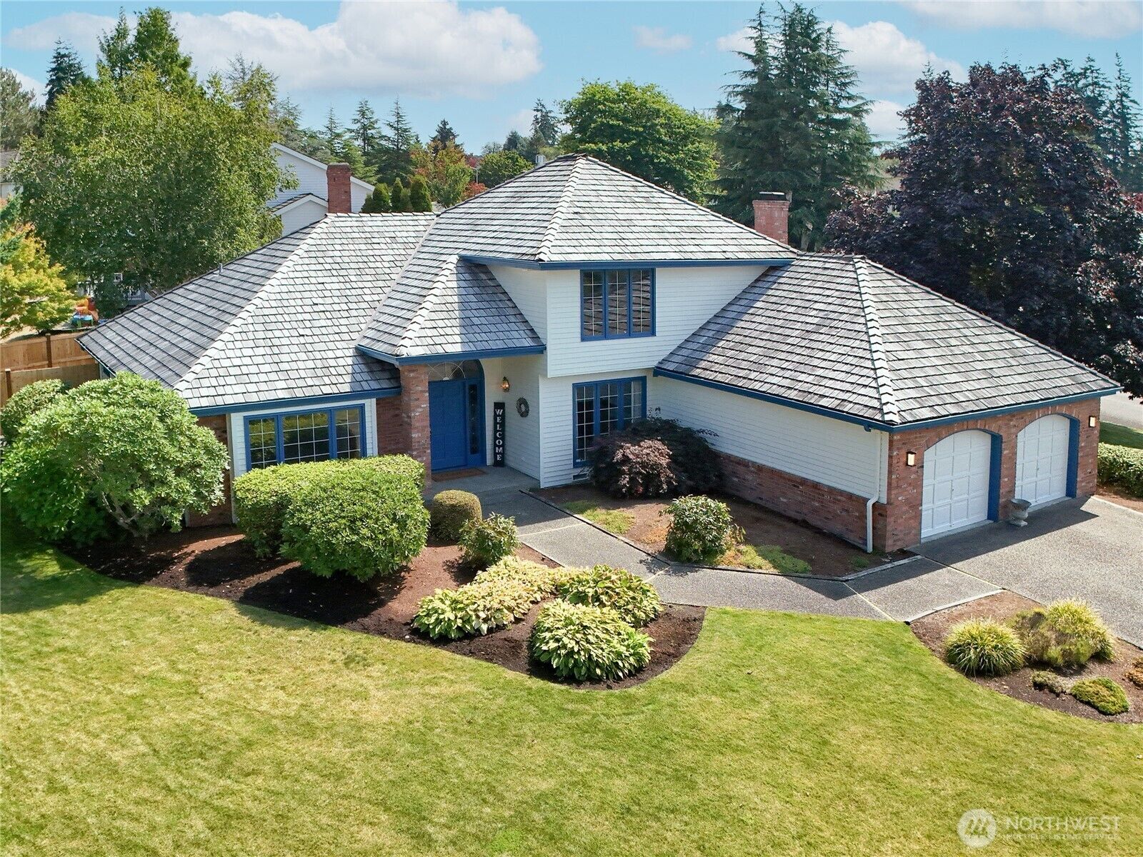 Property Photo:  10705  57th Place W  WA 98275