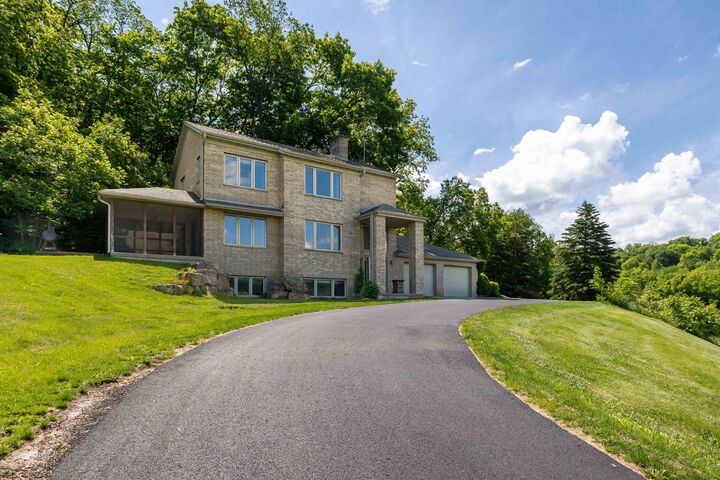 Property Photo: 535 Territory Drive IL 61036