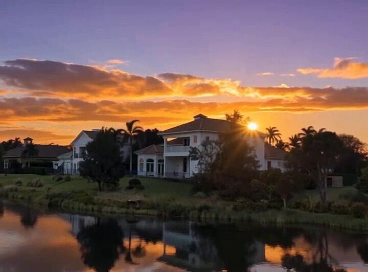 118 SE Rio Casarano  Port Saint Lucie FL 34984 photo