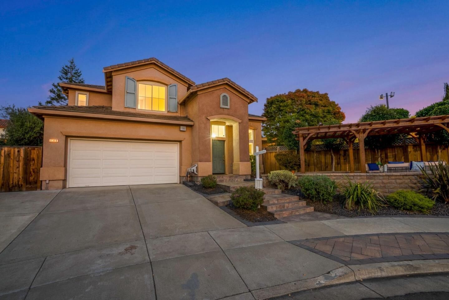 Property Photo: 1500 Hemmingway Road CA 95132