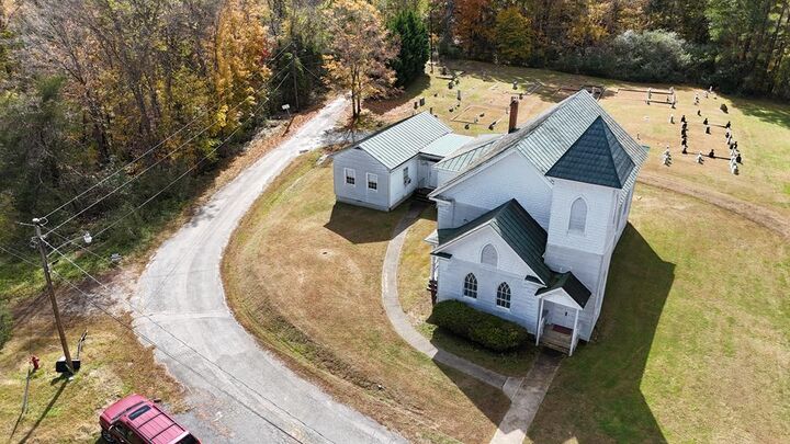 114 School St.  Drakes Branch VA 23937 photo