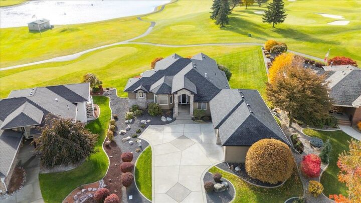 Property Photo: 24226 E Pinehurst Ln WA 99019