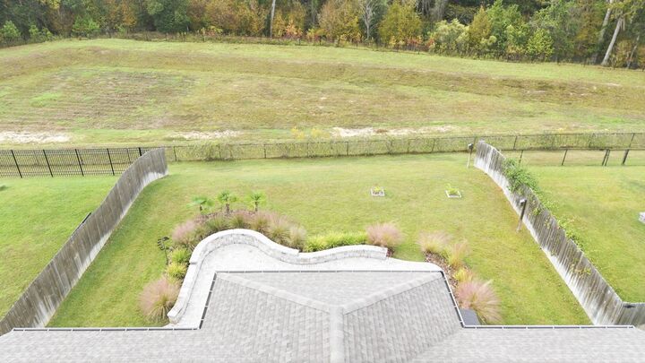 Property Photo:  5852 Village Ridge Way  FL 32312