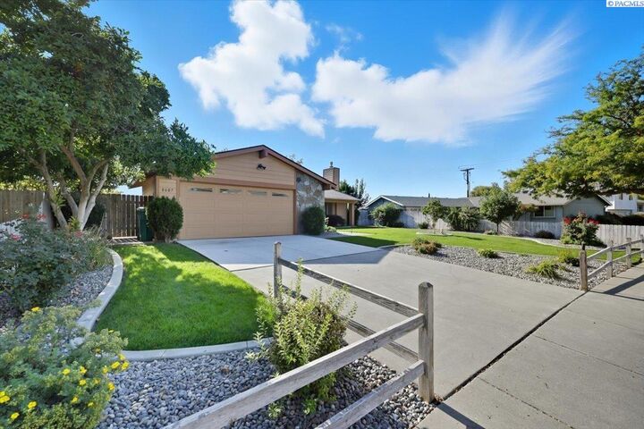 Property Photo:  8607 W Deschutes Ave.  WA 99336 