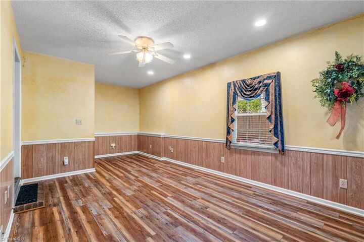 Property Photo: 626 Westerly Park Road NC 27288