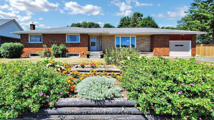 Property Photo: 224 Glenn Avenue ON L9S 1C4