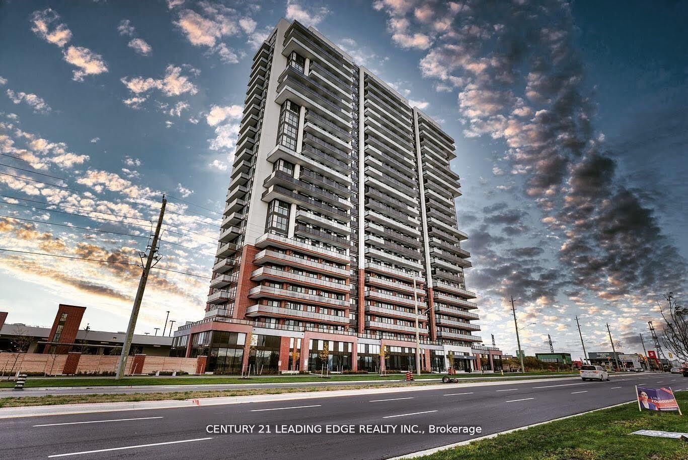 Property Photo: 2550 Simcoe Street N 320 ON L1L 0R5