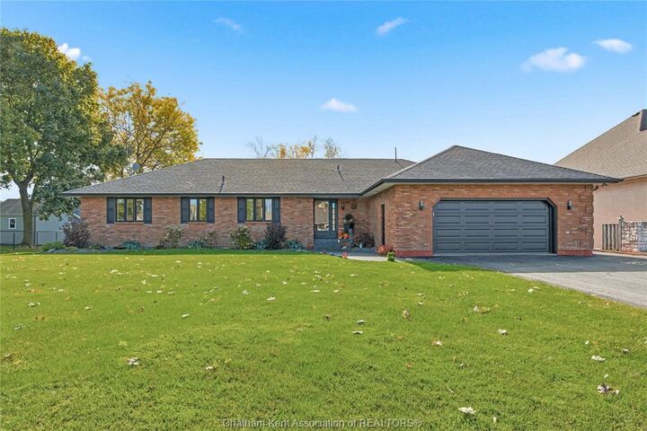 Property Photo: 19165 Blue Water Avenue ON N0P 2L0