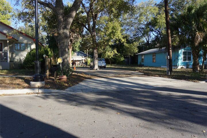 328 Wavell Street  San Marcos TX 78666 photo