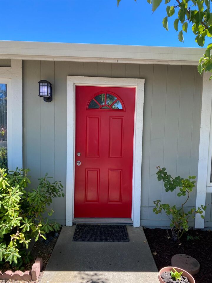 Property Photo: 6856 Blue Duck Way CA 95842