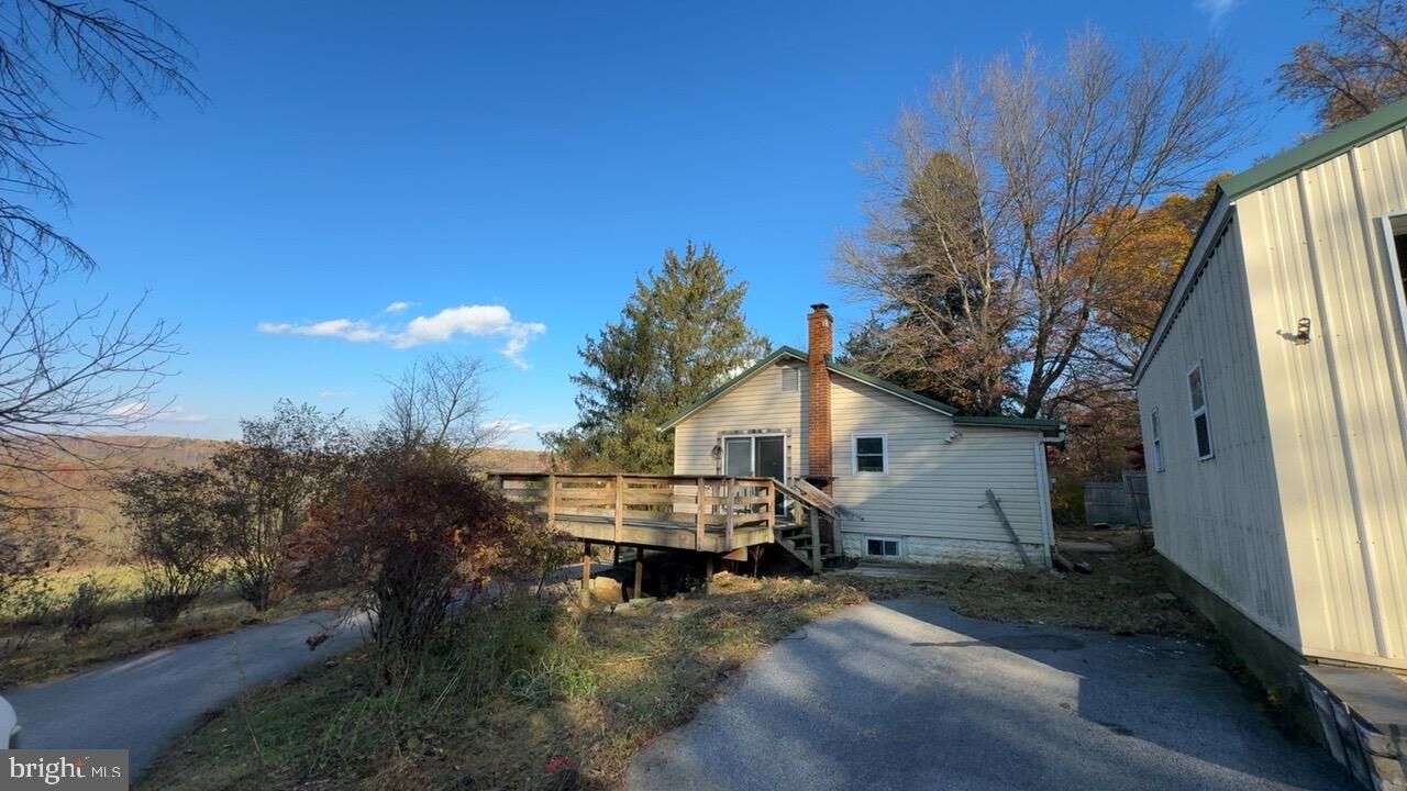 Property Photo: 843 N Manor Road PA 19344