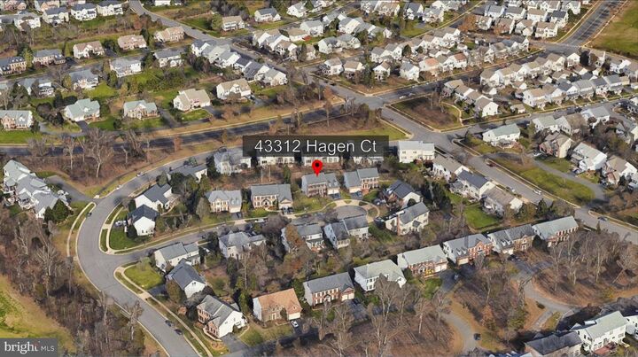 Property Photo: 43312 Hagen Court VA 20152