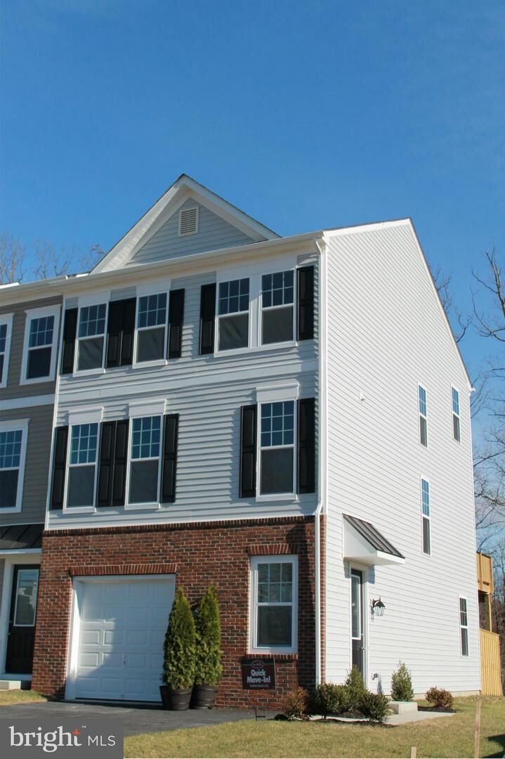 Property Photo:  109 Sequoia Drive  VA 22602