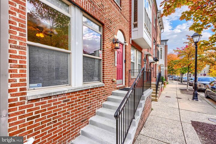 Property Photo: 119 S High Street 105 MD 21202
