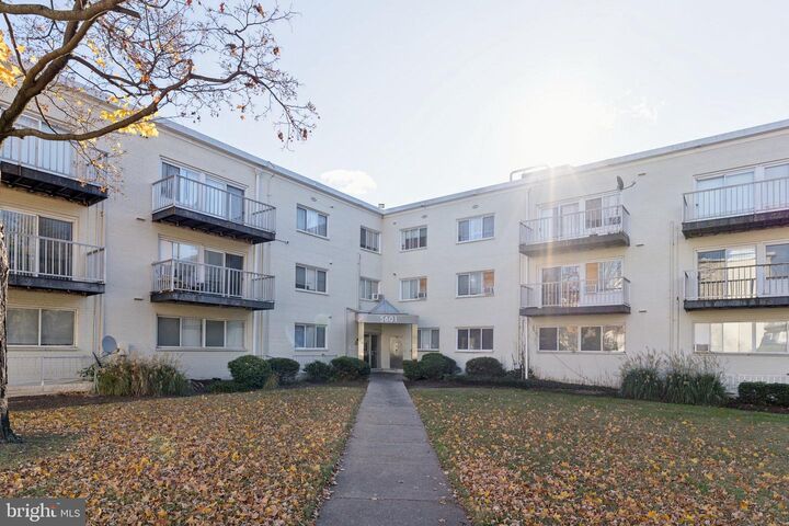 5601 Parker House Terrace 213  Hyattsville MD 20782 photo