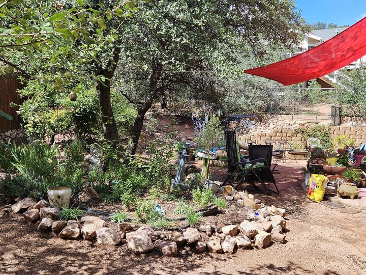 Property Photo:  413 W Black Forest Lane  AZ 85541 