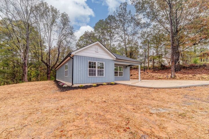 Property Photo:  4685 Mitchell Bridge Road  GA 30721 