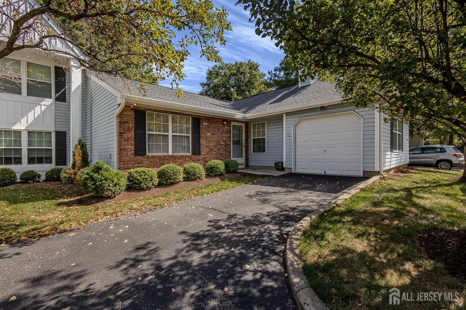 Property Photo: 412 Hawkshead Way NJ 08873