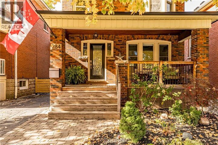 Property Photo:  284 Houghton Avenue South  ON L8K 2N3