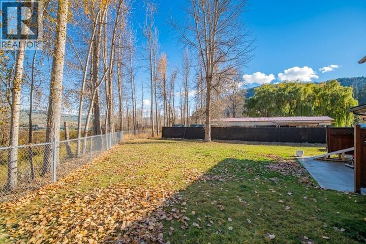Property Photo: 2156 Bessette Street 11 BC V0E 2G0