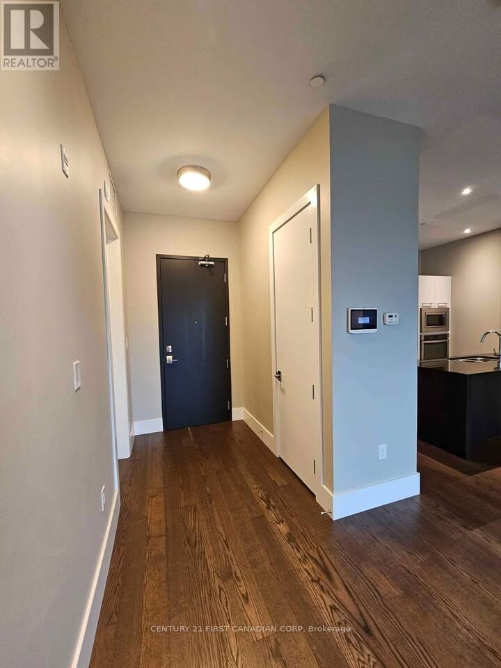 Property Photo:  1705 Fiddlehead Place 312  ON N6G 5M6