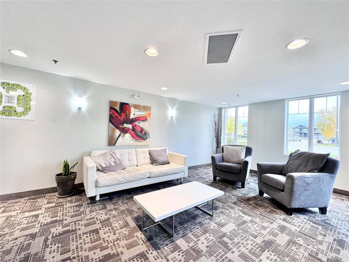 Property Photo:  235 Bridgeland Drive  MB R3Y 0H4