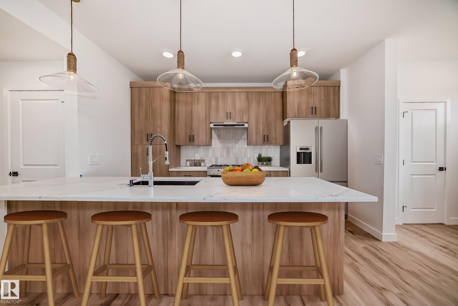 Property Photo:  2130 Crossbill Lane NW  AB T5S 0W3 